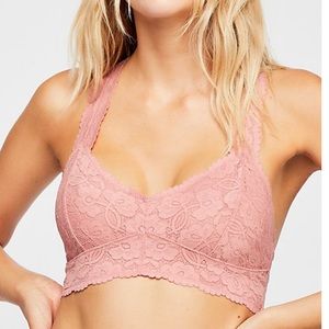 FP• Pink lace bralette